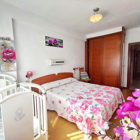 Apartamento Paseo Del Puerto Фістерра Екстер'єр фото